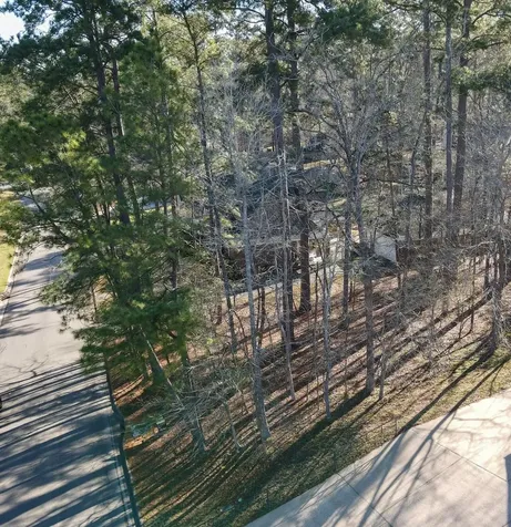 2020 E Lake Drive Huntsville TX 77340