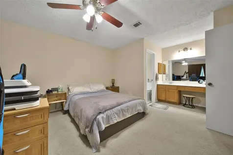 2820 Sugar Wood Drive League City TX 77573