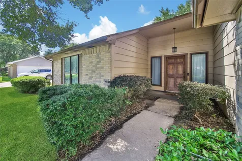 2820 Sugar Wood Drive League City TX 77573