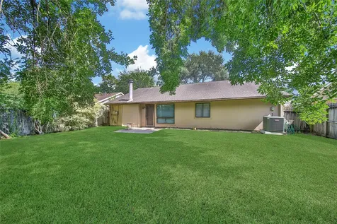 2820 Sugar Wood Drive League City TX 77573