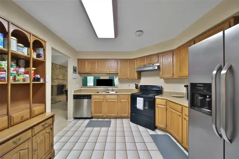 2820 Sugar Wood Drive League City TX 77573
