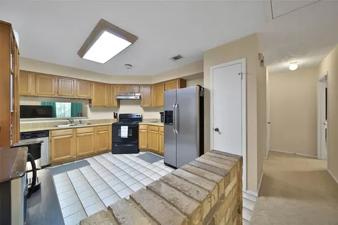2820 Sugar Wood Drive League City TX 77573