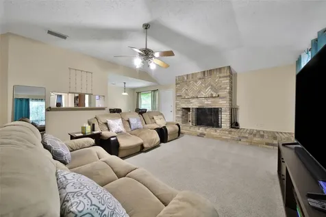 2820 Sugar Wood Drive League City TX 77573