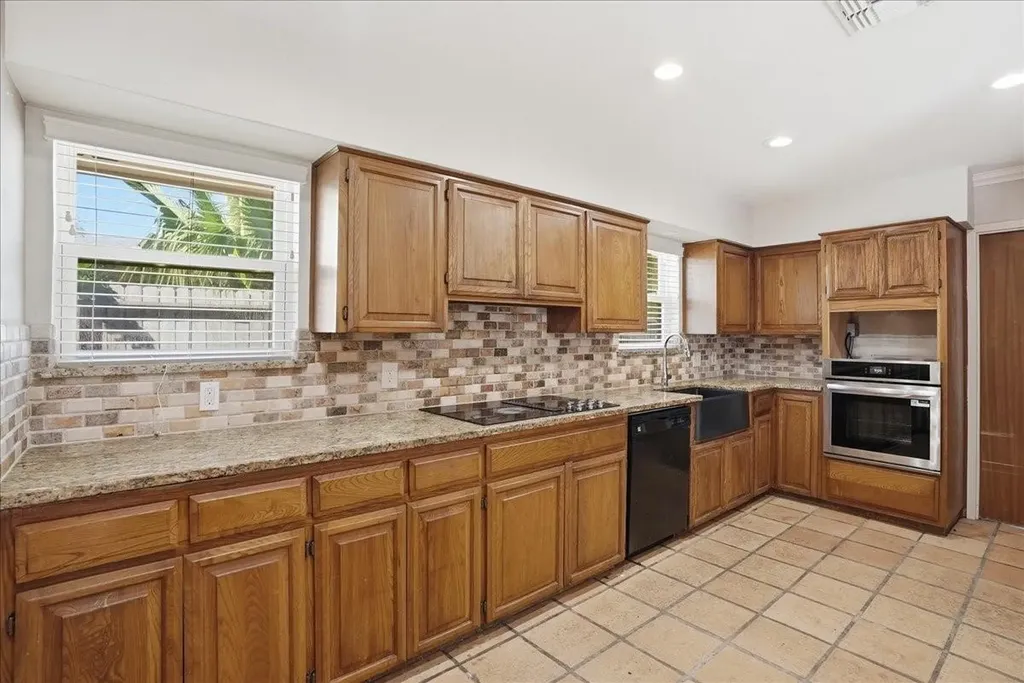 501 Dolphin Place Corpus Christi TX 78411