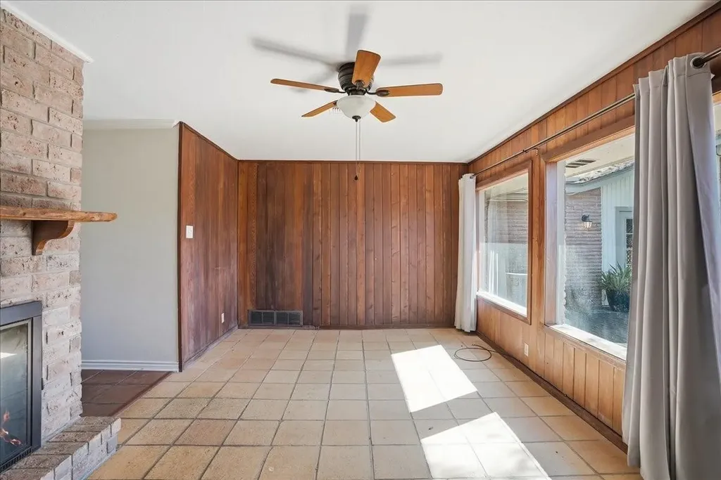 501 Dolphin Place Corpus Christi TX 78411