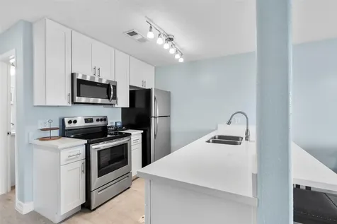 7600 Seawall Boulevard 109 Galveston TX 77551
