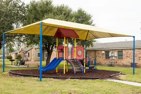 1220 N 17th Street Kingsville TX 78363