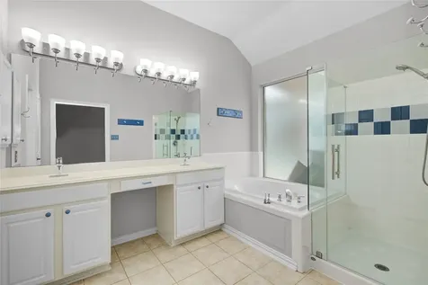 1293 Ocean Manor Lane League City TX 77573