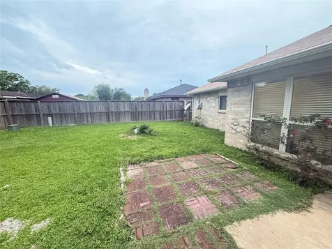 9526 Misty Bridge Street Houston TX 77075