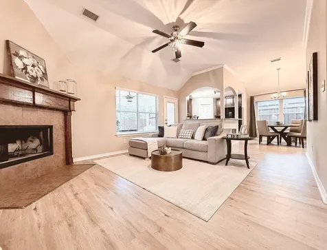 810 Springwood Drive Conroe TX 77385