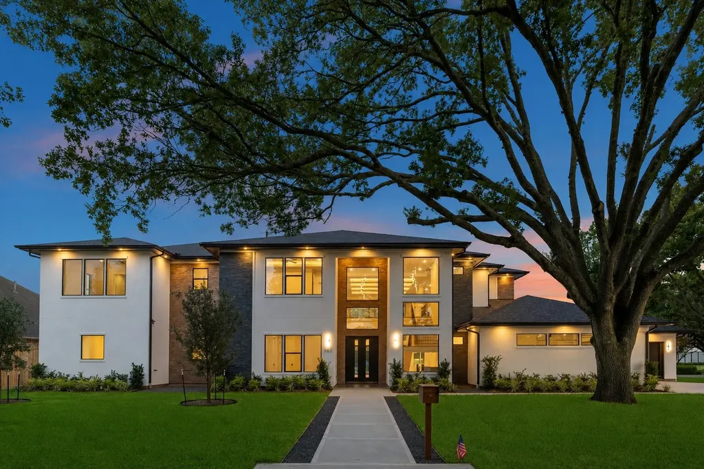 302 Piedmont Street Sugar Land TX 77478
