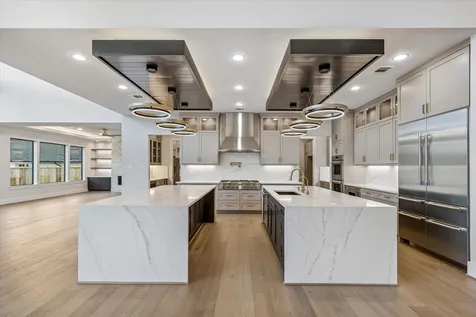 302 Piedmont Street Sugar Land TX 77478