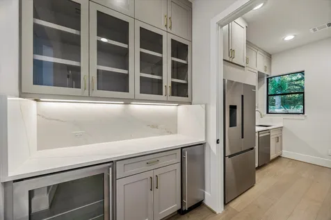302 Piedmont Street Sugar Land TX 77478