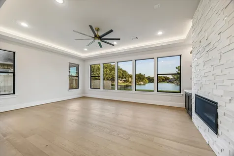 302 Piedmont Street Sugar Land TX 77478