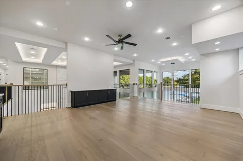 302 Piedmont Street Sugar Land TX 77478