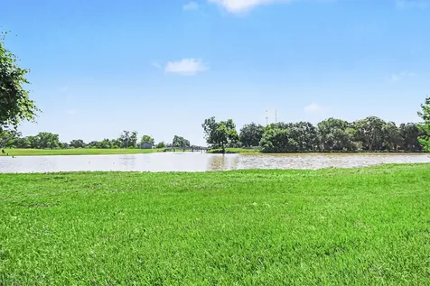 1319 Oyster Point Drive Sugar Land TX 77478