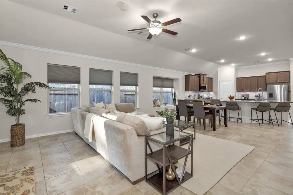 428 Auburn Pines Drive Montgomery TX 77316