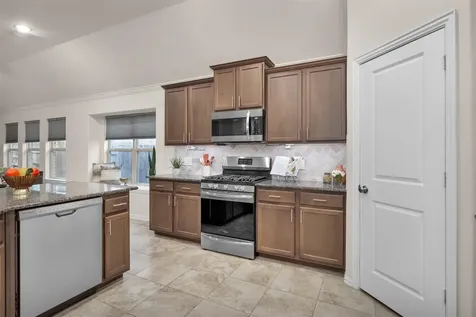 428 Auburn Pines Drive Montgomery TX 77316