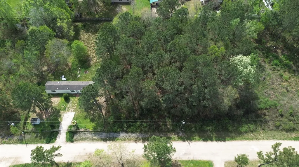 25852 Essex New Caney TX 77357