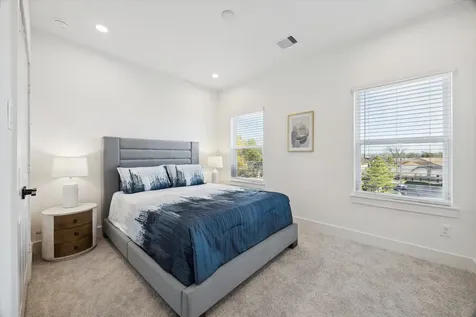 5626 Camino Encantado Drive Houston TX 77091