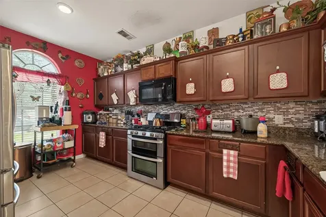 1019 Arnica Street Baytown TX 77521