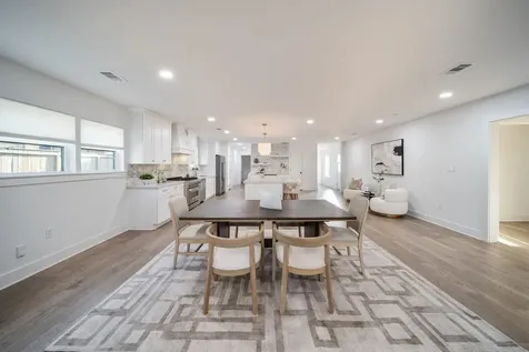 2501 Briarhurst Drive Houston TX 77057