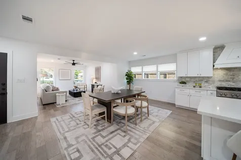 2501 Briarhurst Drive Houston TX 77057