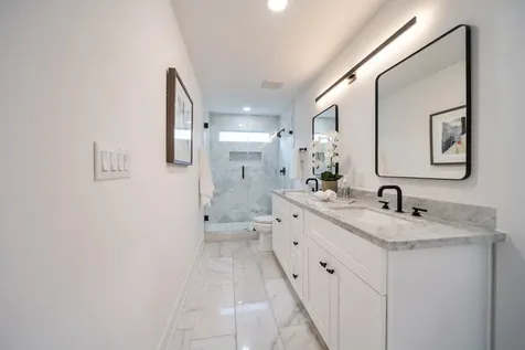 2501 Briarhurst Drive Houston TX 77057