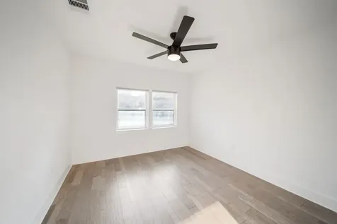 2501 Briarhurst Drive Houston TX 77057