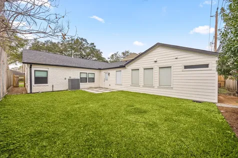 2501 Briarhurst Drive Houston TX 77057