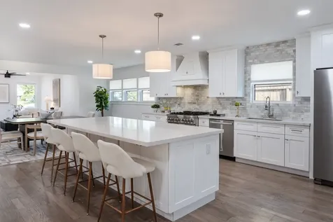 2501 Briarhurst Drive Houston TX 77057