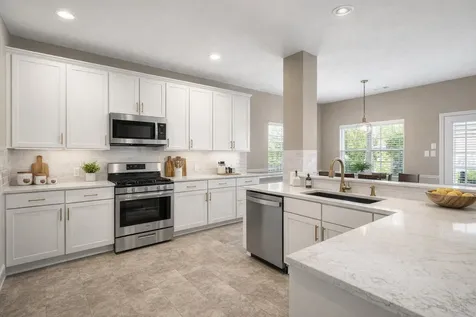 2710 Taos Trail Deer Park TX 77536