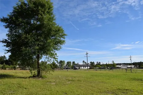 1129 County Road 5100 Cleveland TX 77327
