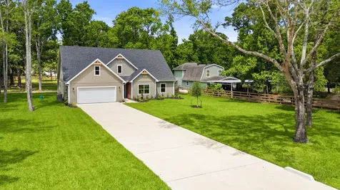 26713 North Dogwood Lane Magnolia TX 77355