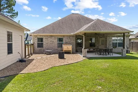 685 Dayna Lane Sour Lake TX 77659