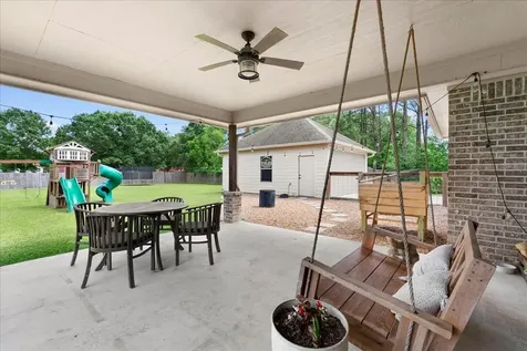 685 Dayna Lane Sour Lake TX 77659