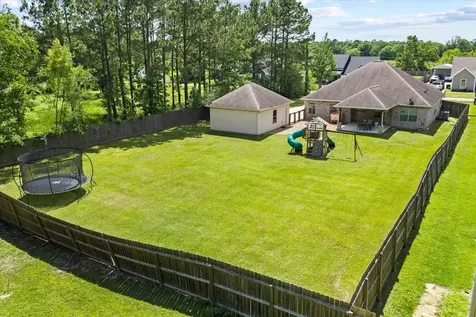 685 Dayna Lane Sour Lake TX 77659