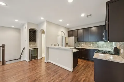 1214 Sampson Street Houston TX 77003