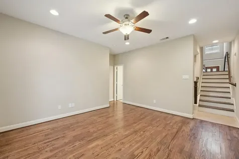 1214 Sampson Street Houston TX 77003