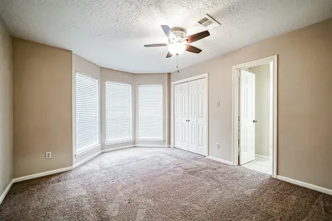 67 N Skyflower Court Spring TX 77381