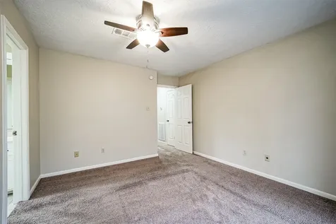 67 N Skyflower Court Spring TX 77381