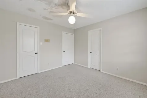 2911 Robinson Road Missouri City TX 77459