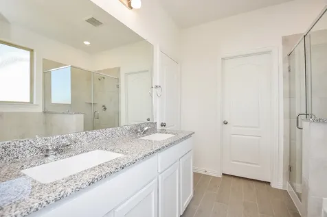 8106 Royal Palm Court Fulshear TX 77441