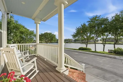 10 Mariner Pass Galveston TX 77554
