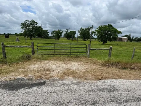 2627 Beasley West End Road Beasley TX 77417