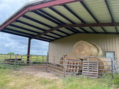 2627 Beasley West End Road Beasley TX 77417