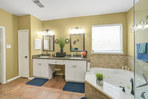 2103 Blue Water Bay Drive Katy TX 77494