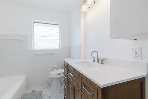 723 E Spreading Oak Drive Houston TX 77076