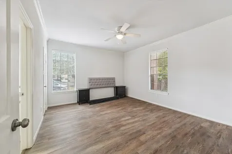 2255 Braeswood Park Drive 137 Houston TX 77030
