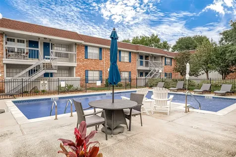 2350 Bering Drive 122 Houston TX 77057